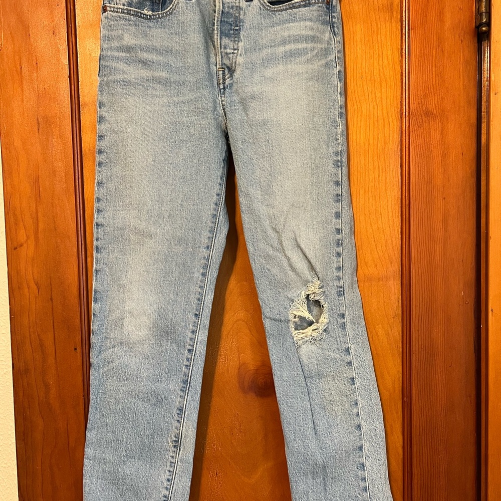 Levi Wedgie Straight